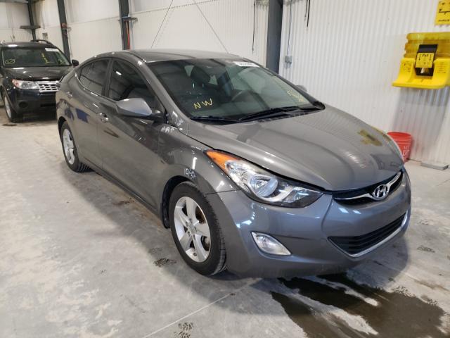 Hyundai Elantra gl (2013)