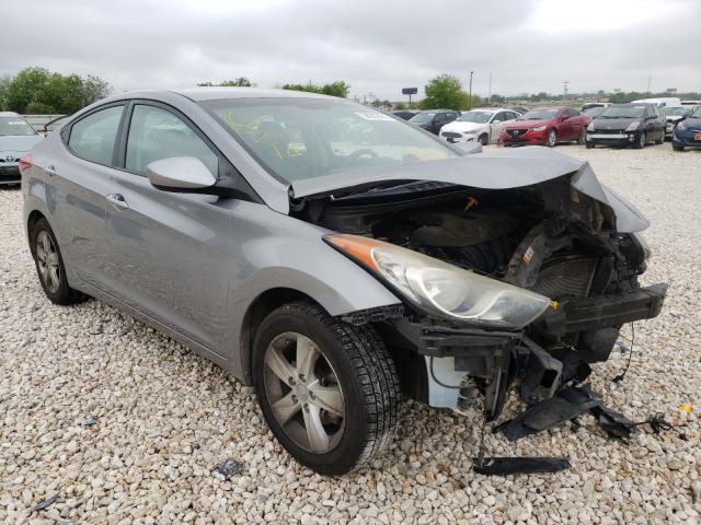 Hyundai Elantra gl (2013)