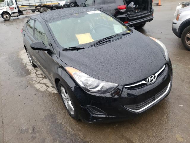 Hyundai Elantra gl (2013)