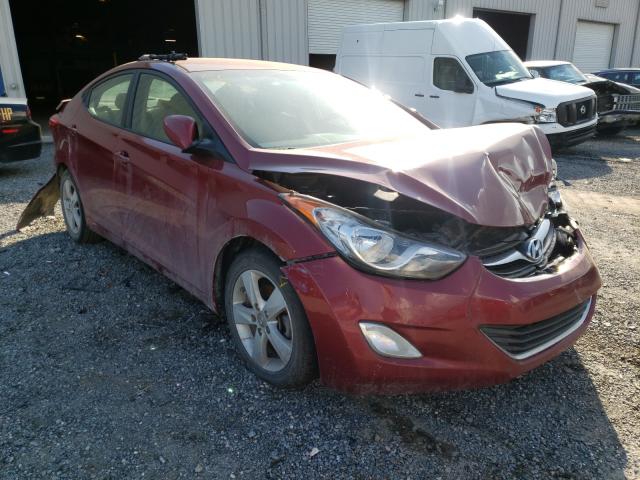 Hyundai Elantra gl (2013)