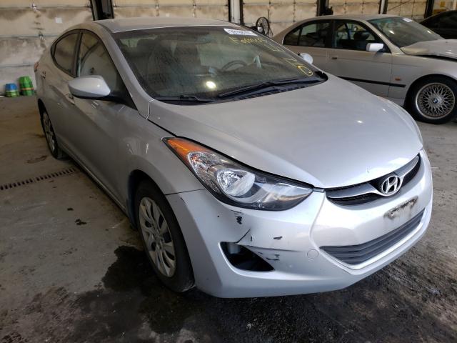 Hyundai Elantra gl (2013)
