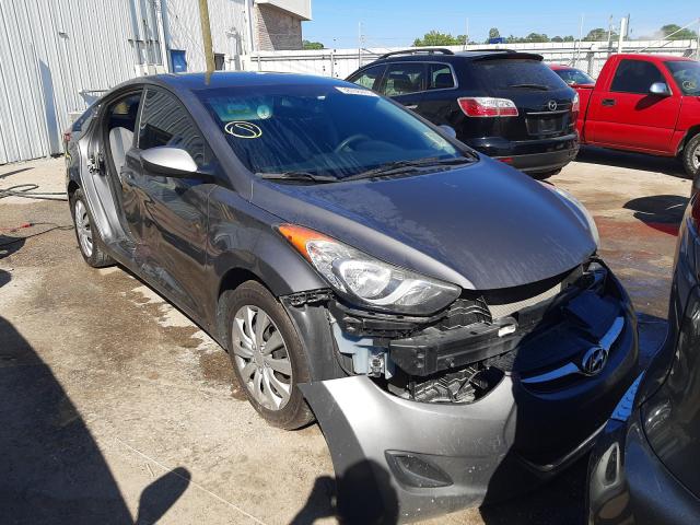 Hyundai Elantra gl (2012)