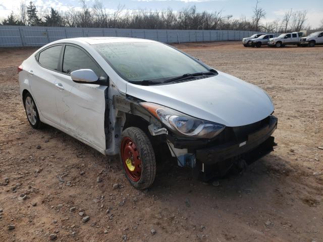 Hyundai Elantra gl (2013)