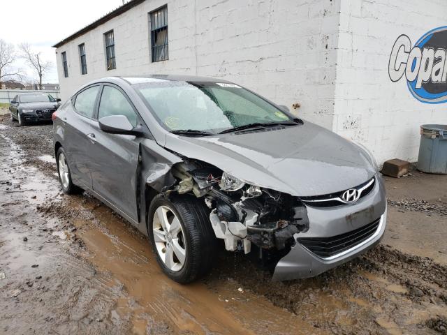 Hyundai Elantra gl (2013)