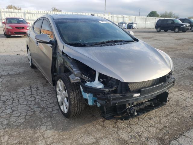 Hyundai Elantra gl (2013)