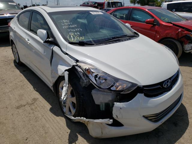Hyundai Elantra gl (2012)