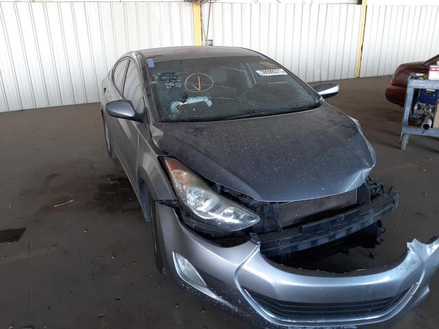 Hyundai Elantra gl (2012)