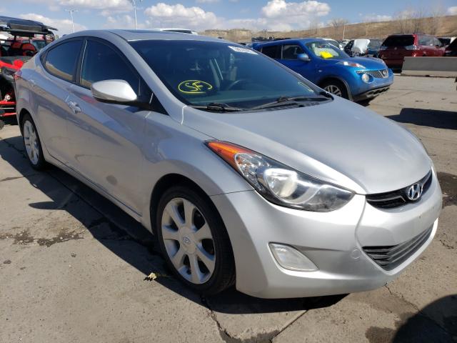 Hyundai Elantra gl (2012)