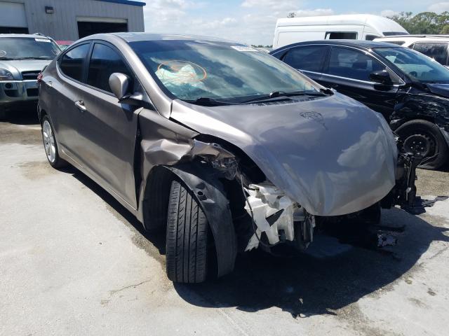 Hyundai Elantra gl (2013)