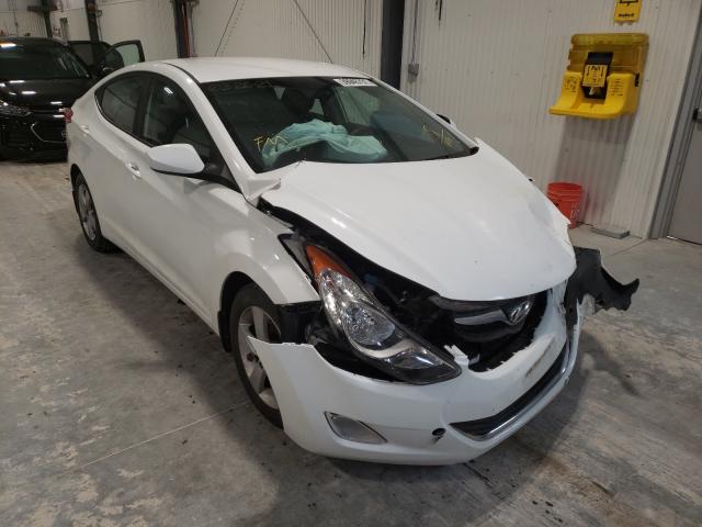 Hyundai Elantra gl (2013)
