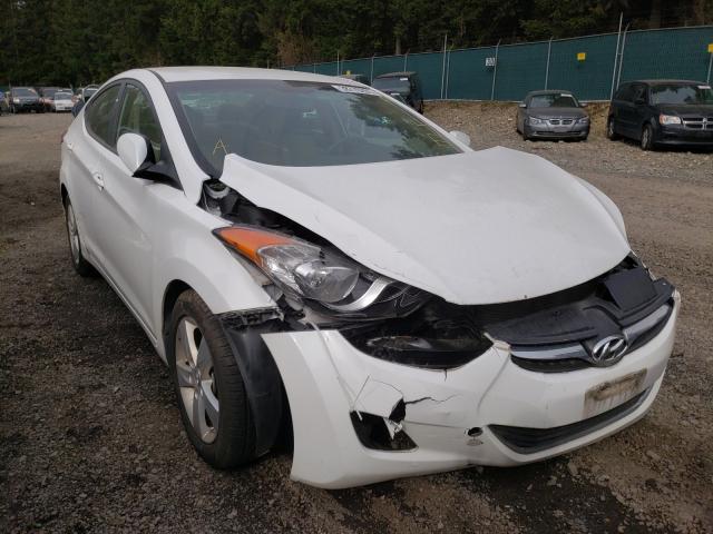 Hyundai Elantra gl (2013)