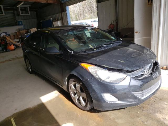 Hyundai Elantra gl (2013)
