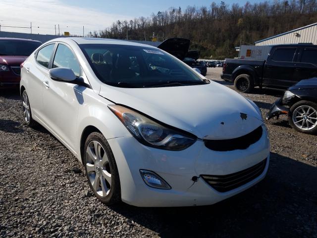 Hyundai Elantra gl (2012)