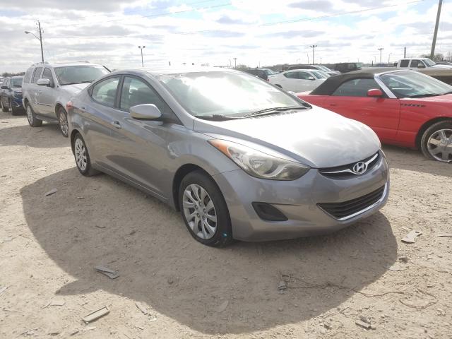 Hyundai Elantra gl (2012)