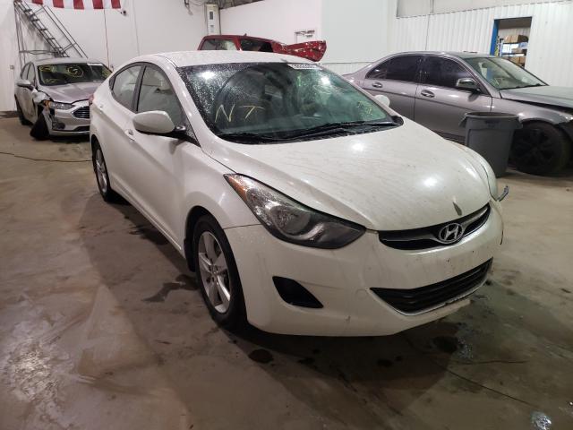 Hyundai Elantra gl (2013)