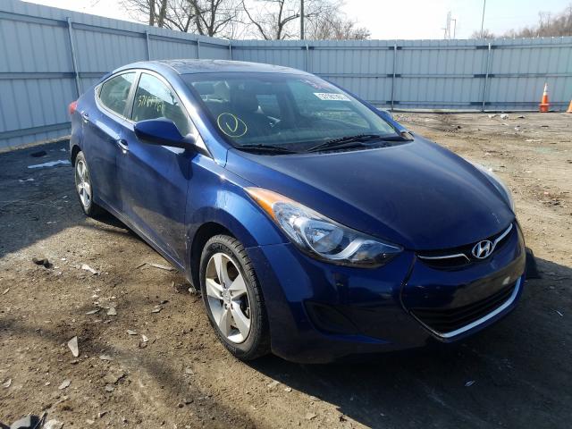 Hyundai Elantra gl (2013)