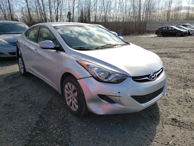 Hyundai Elantra gl (2012)