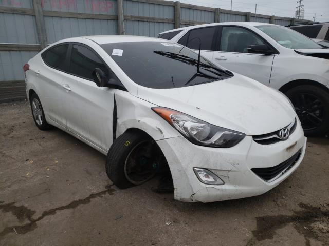 Hyundai Elantra gl (2013)