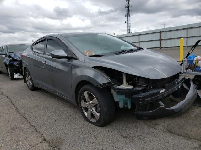 Hyundai Elantra gl (2013)