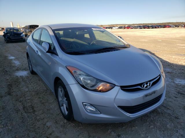 Hyundai Elantra gl (2012)