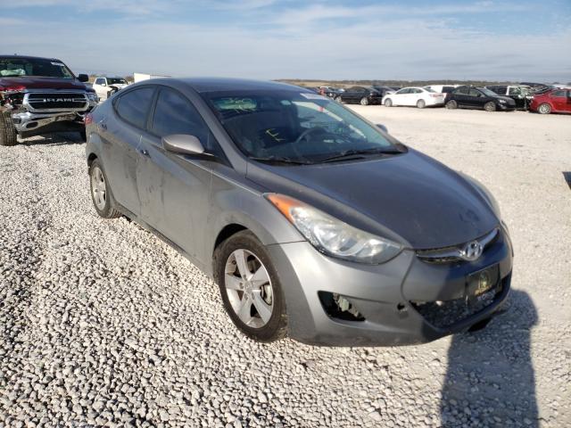 Hyundai Elantra gl (2013)