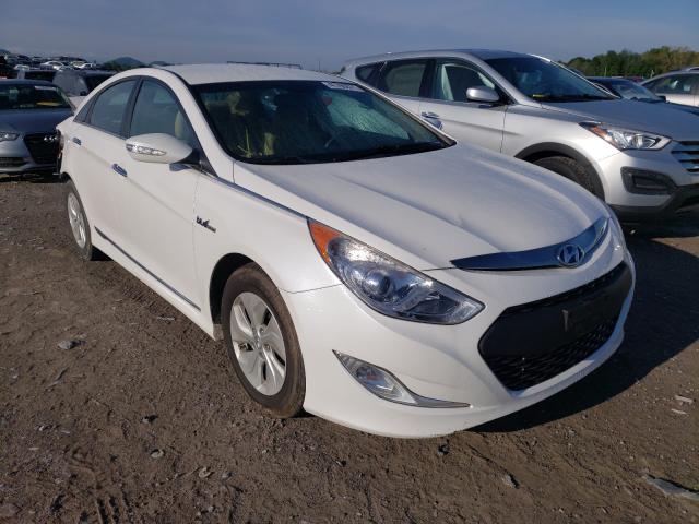 Hyundai Sonata hyb (2015)