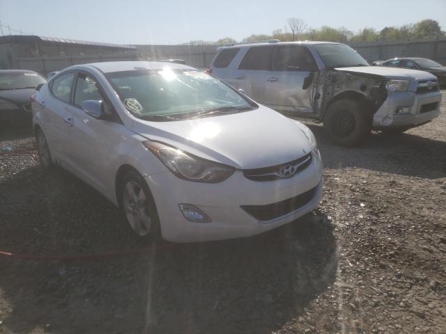 Hyundai Elantra gl (2013)