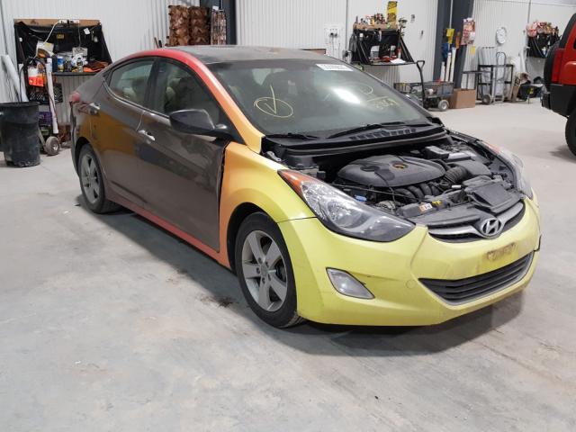 Hyundai Elantra gl (2013)