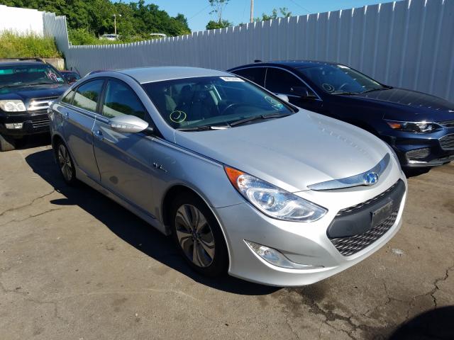 Hyundai Sonata hyb (2013)