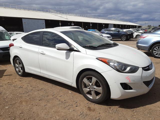 Hyundai Elantra gl (2012)