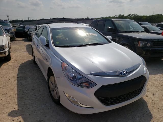 Hyundai Sonata hyb (2015)