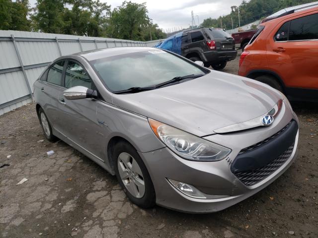 Hyundai Sonata hyb (2011)