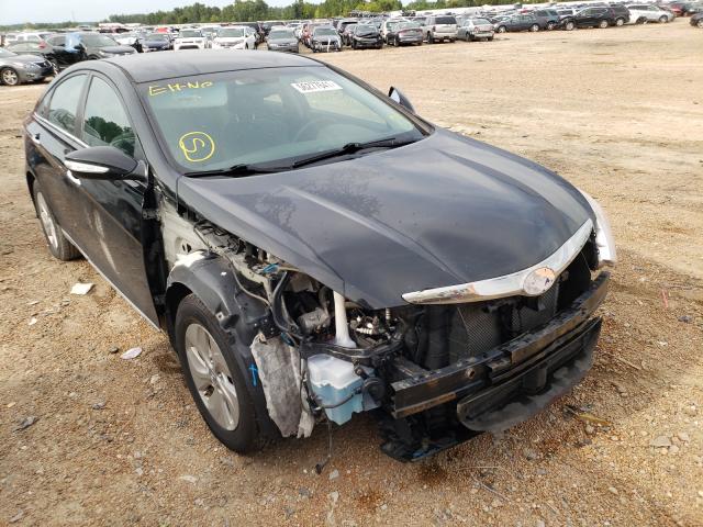 Hyundai Sonata hyb (2013)