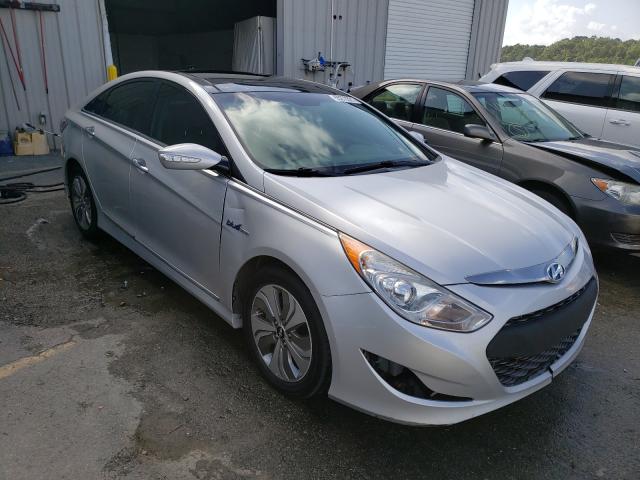 Hyundai Sonata hyb (2015)