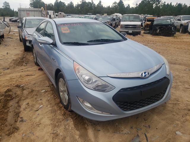 Hyundai Sonata hyb (2013)