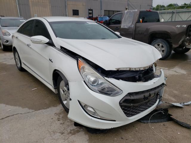 Hyundai Sonata hyb (2011)