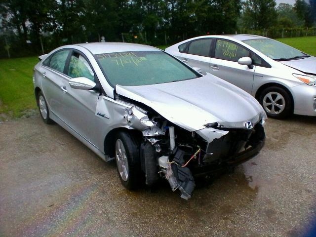 Hyundai Sonata hyb (2011)