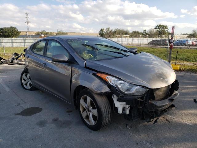 Hyundai Elantra gl (2012)