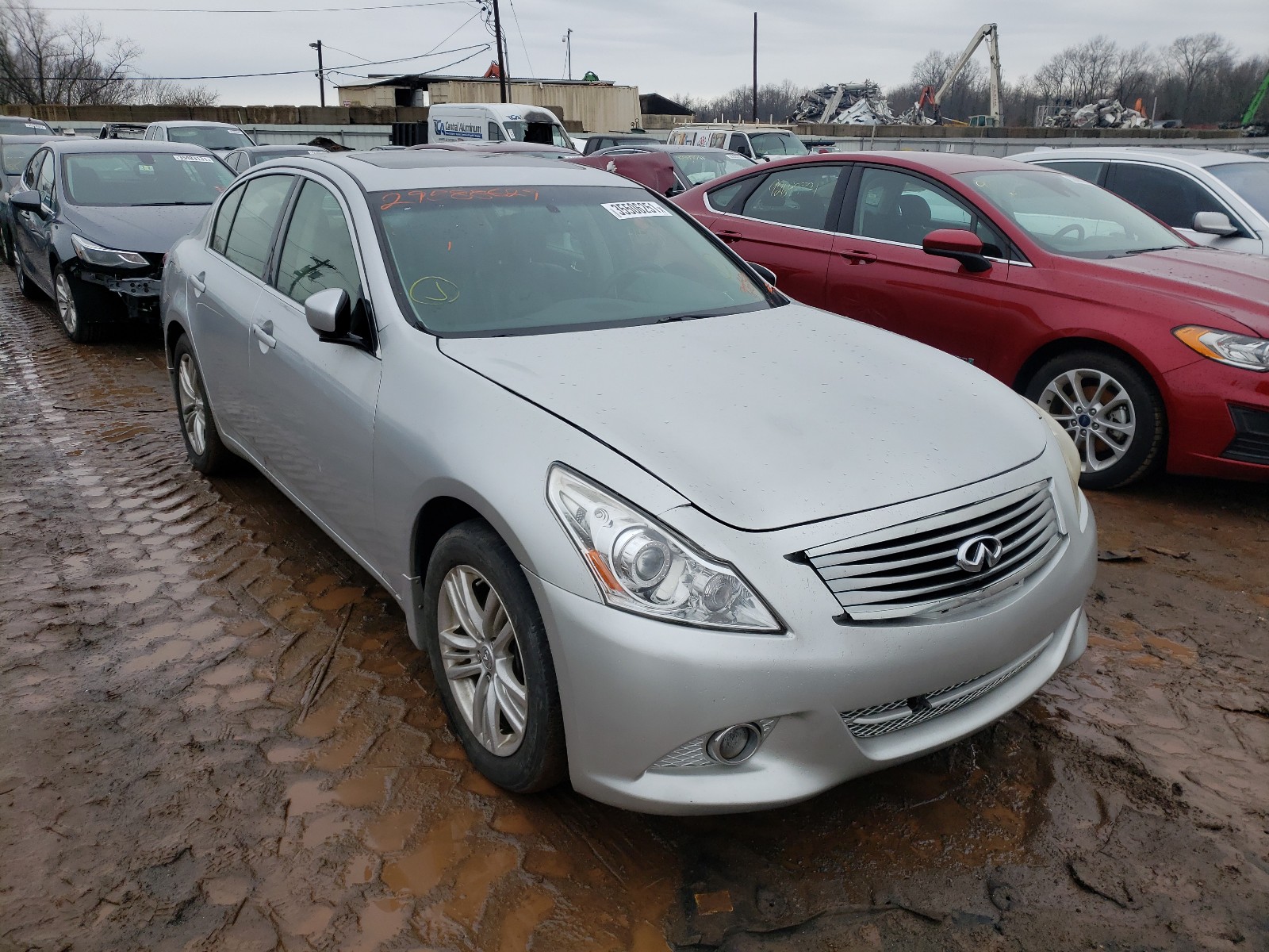 Infiniti G37 sedan (2013)