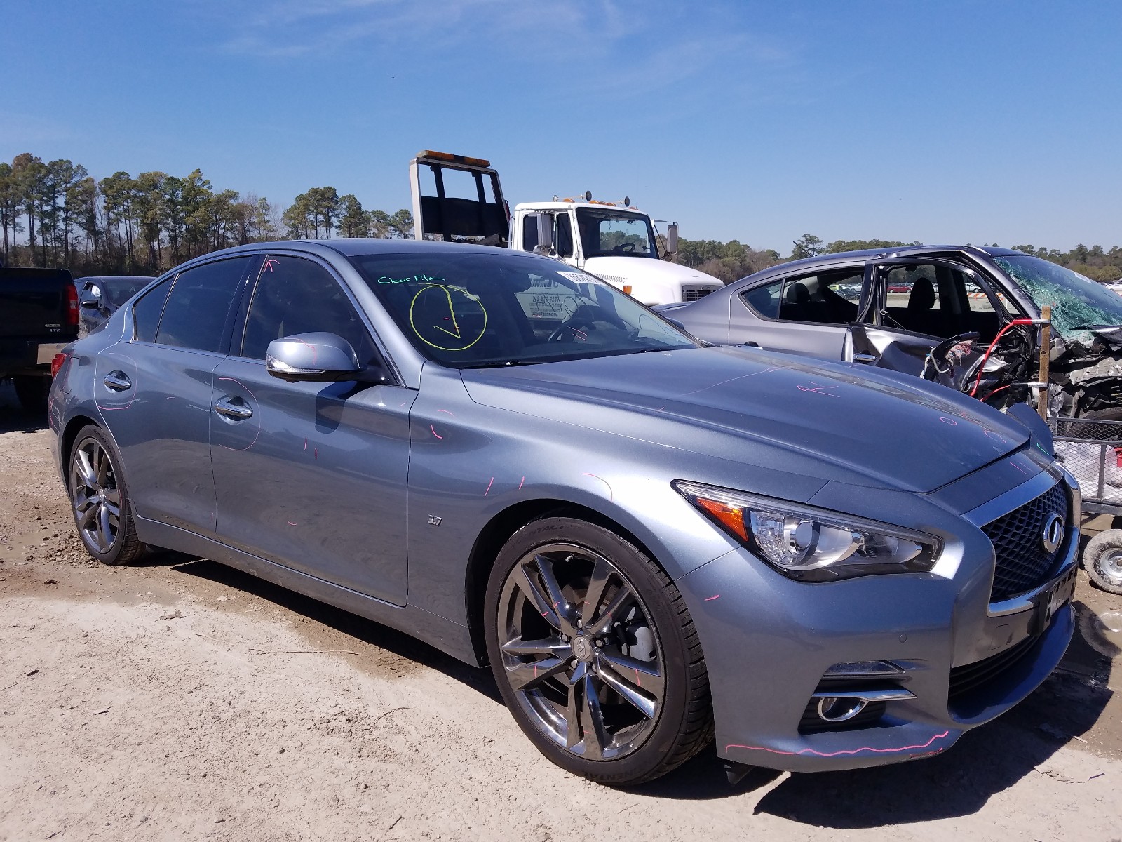 Infiniti Q50 base (2014)