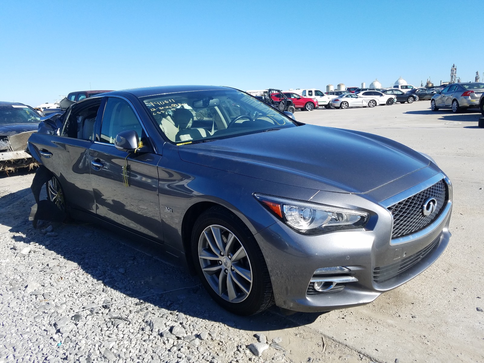 Infiniti Q50 premiu (2016)