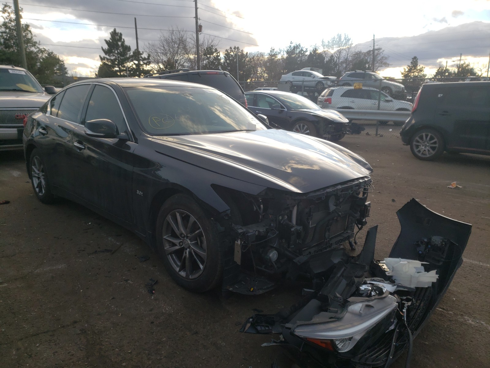 Infiniti Q50 premiu (2017)