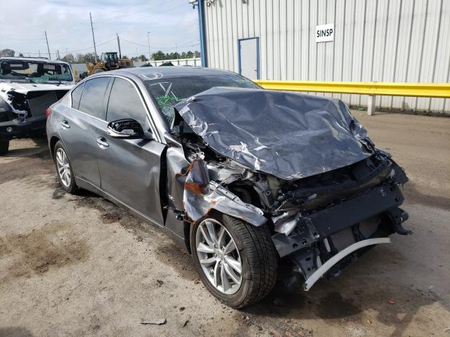 Infiniti Q50 base (2017)