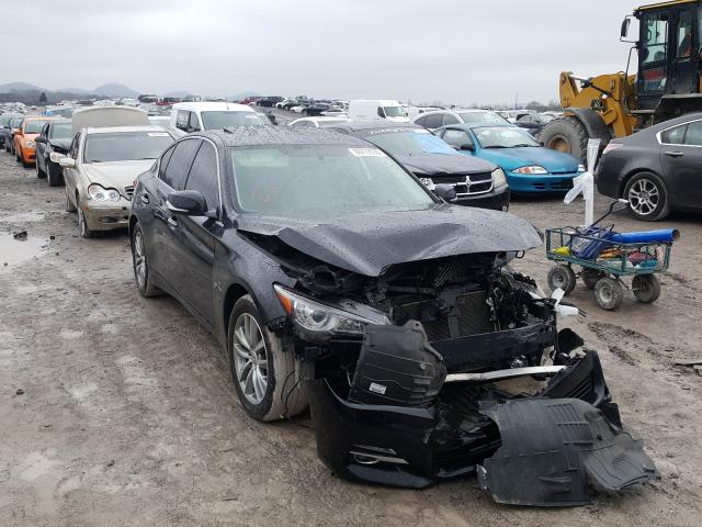 Infiniti Q50 base (2014)