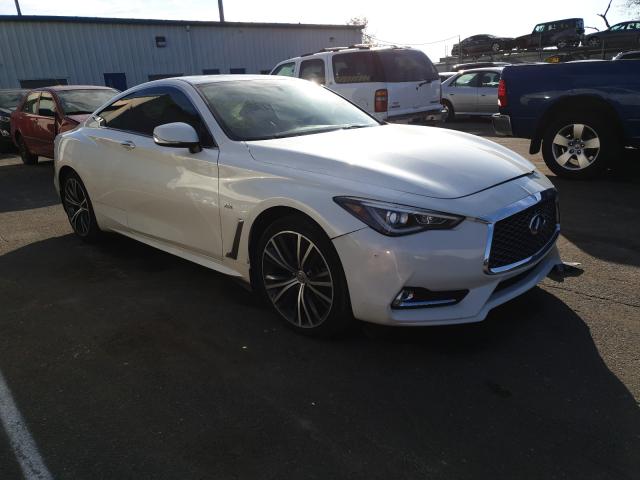 Infiniti Q60 base (2017)