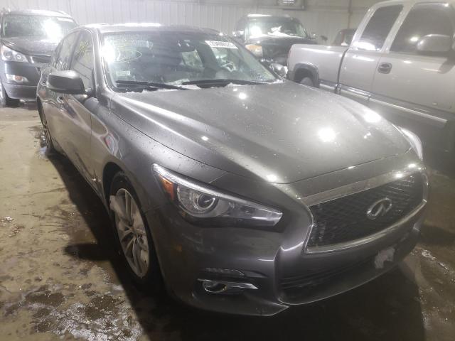Infiniti Q50 base (2015)