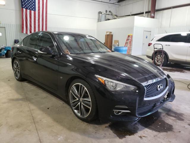 Infiniti Q50 base (2015)