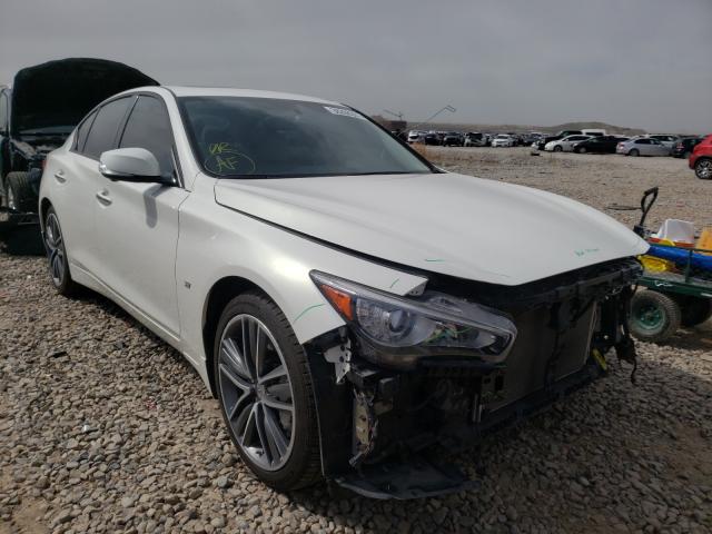 Infiniti Q50 base (2015)