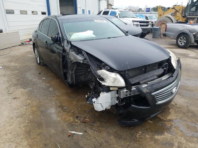 Infiniti G25 base (2012)