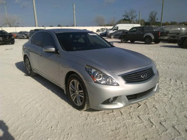 Infiniti Q40 (2015)